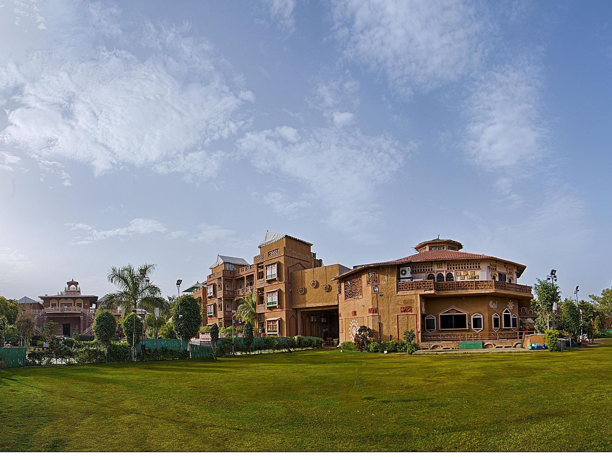 Nirali Dhani Ethnic Heritage Hotel And Resort Džódhpur Exteriér fotografie