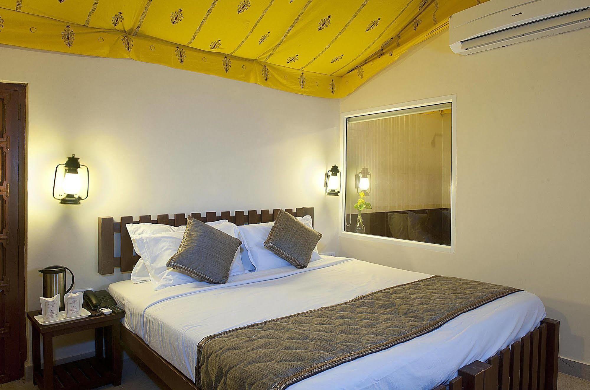 Nirali Dhani Ethnic Heritage Hotel And Resort Džódhpur Exteriér fotografie
