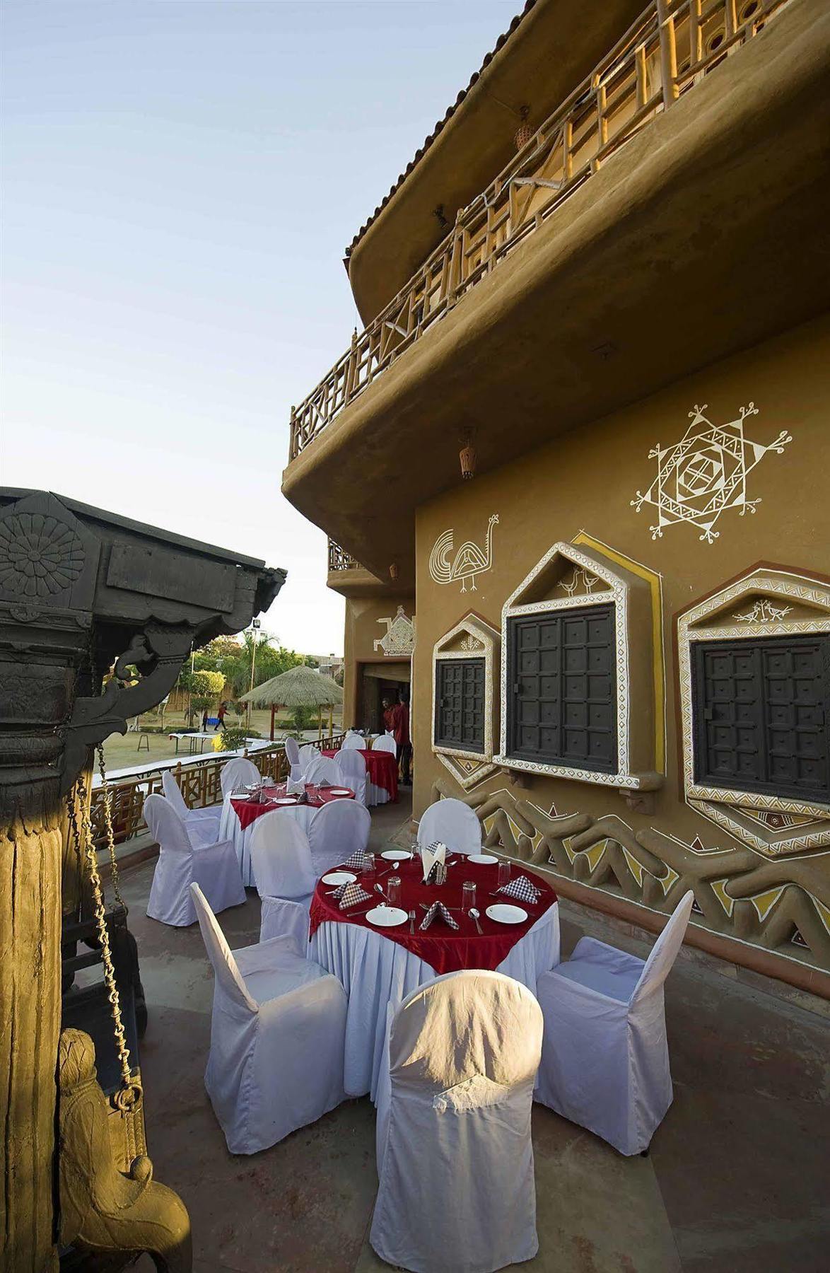Nirali Dhani Ethnic Heritage Hotel And Resort Džódhpur Exteriér fotografie