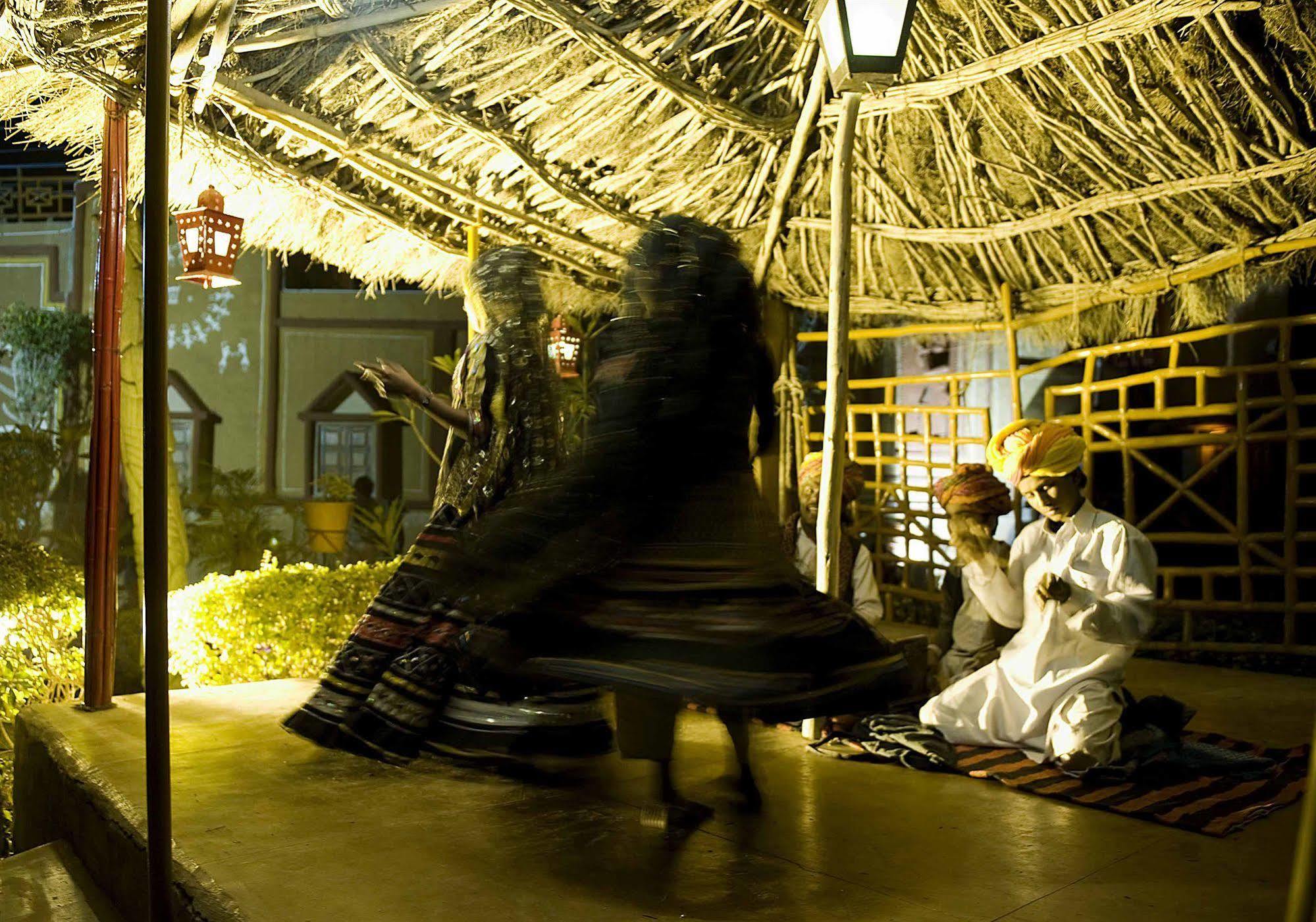 Nirali Dhani Ethnic Heritage Hotel And Resort Džódhpur Exteriér fotografie