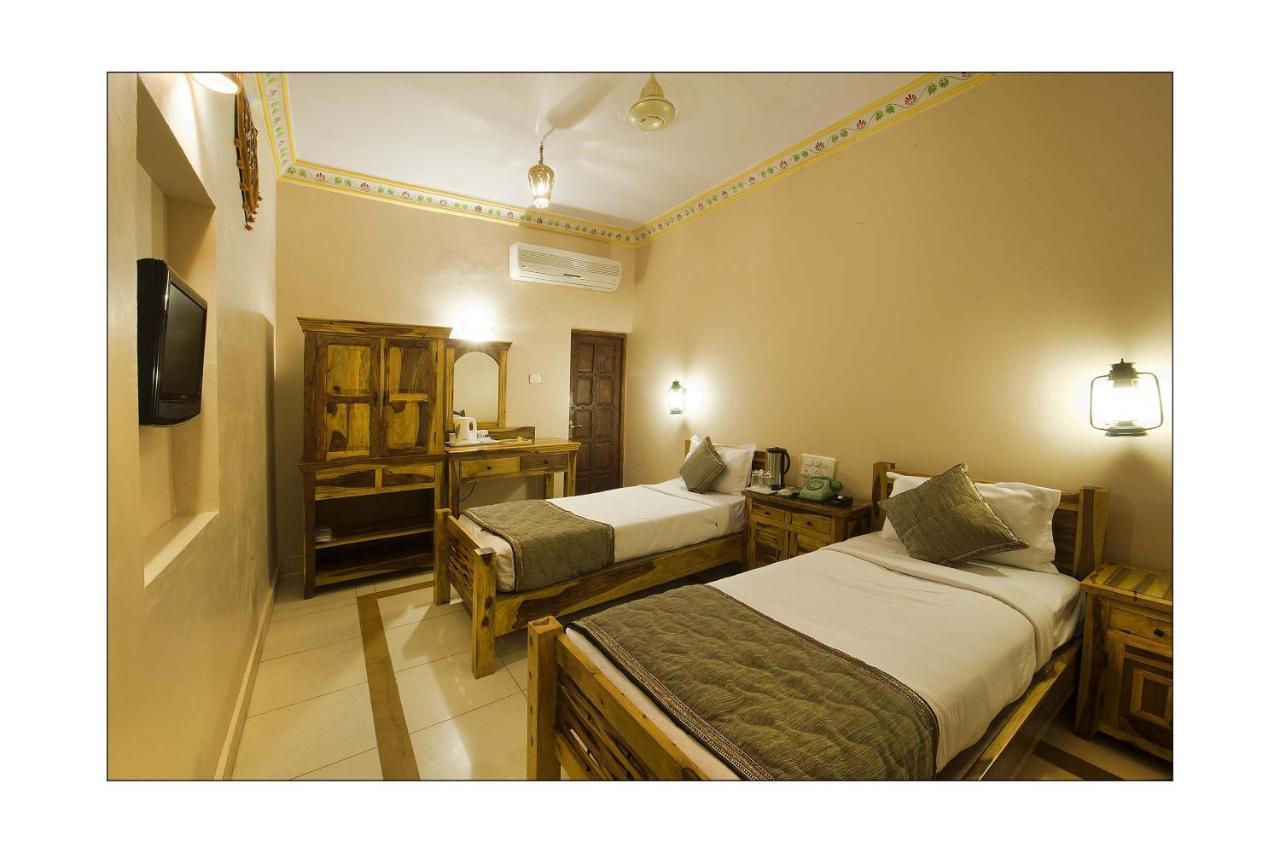 Nirali Dhani Ethnic Heritage Hotel And Resort Džódhpur Exteriér fotografie